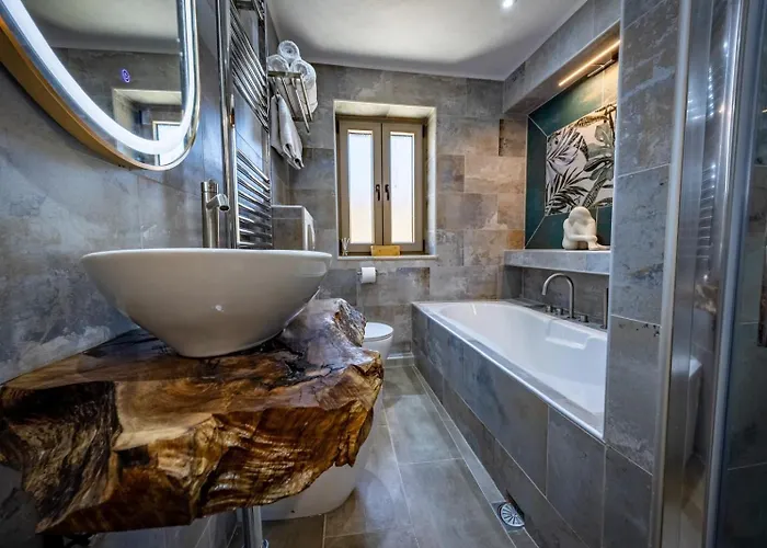 Vangelis Apartment